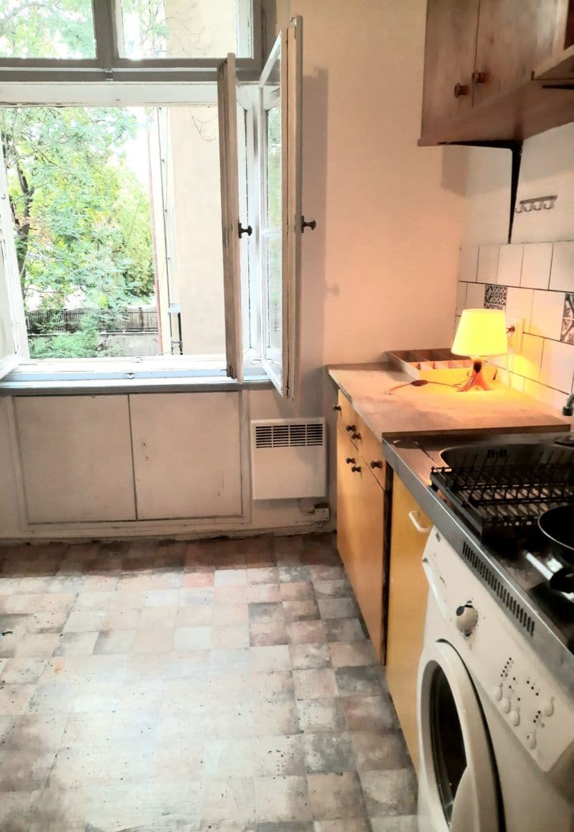 Pronájem bytu 2+1 65 m², Krásova, Praha, Praha Pronájem bytu 2+1 65 m², Krásova, Praha, Praha
