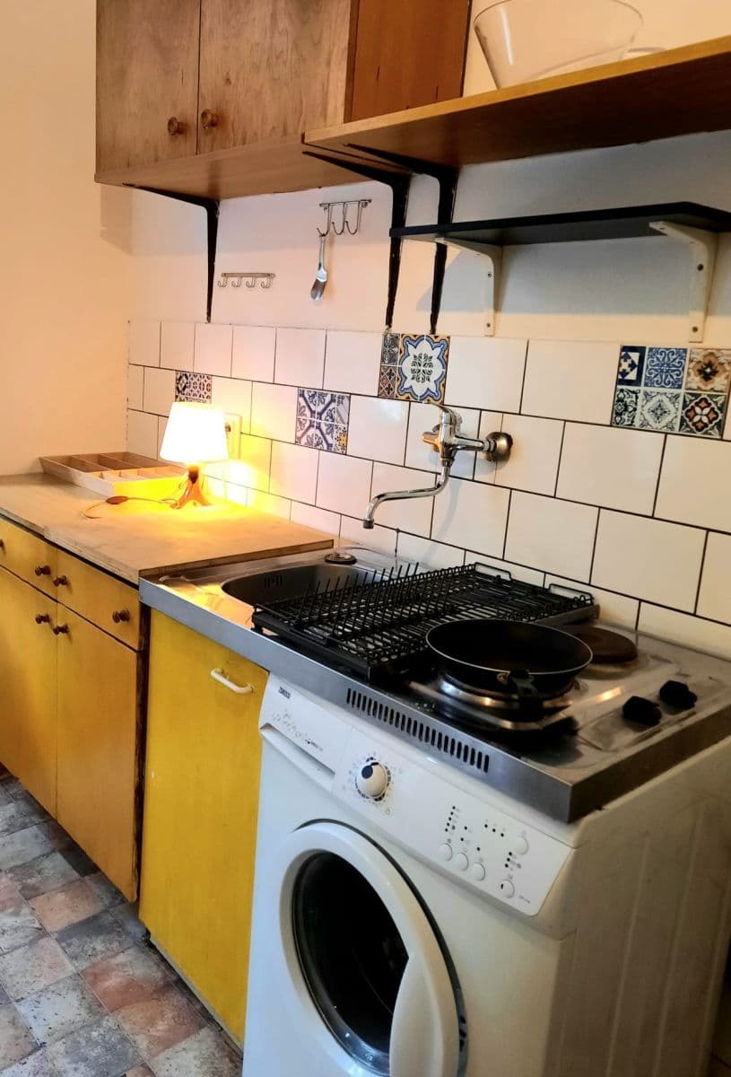 Pronájem bytu 2+1 65 m², Krásova, Praha, Praha Pronájem bytu 2+1 65 m², Krásova, Praha, Praha
