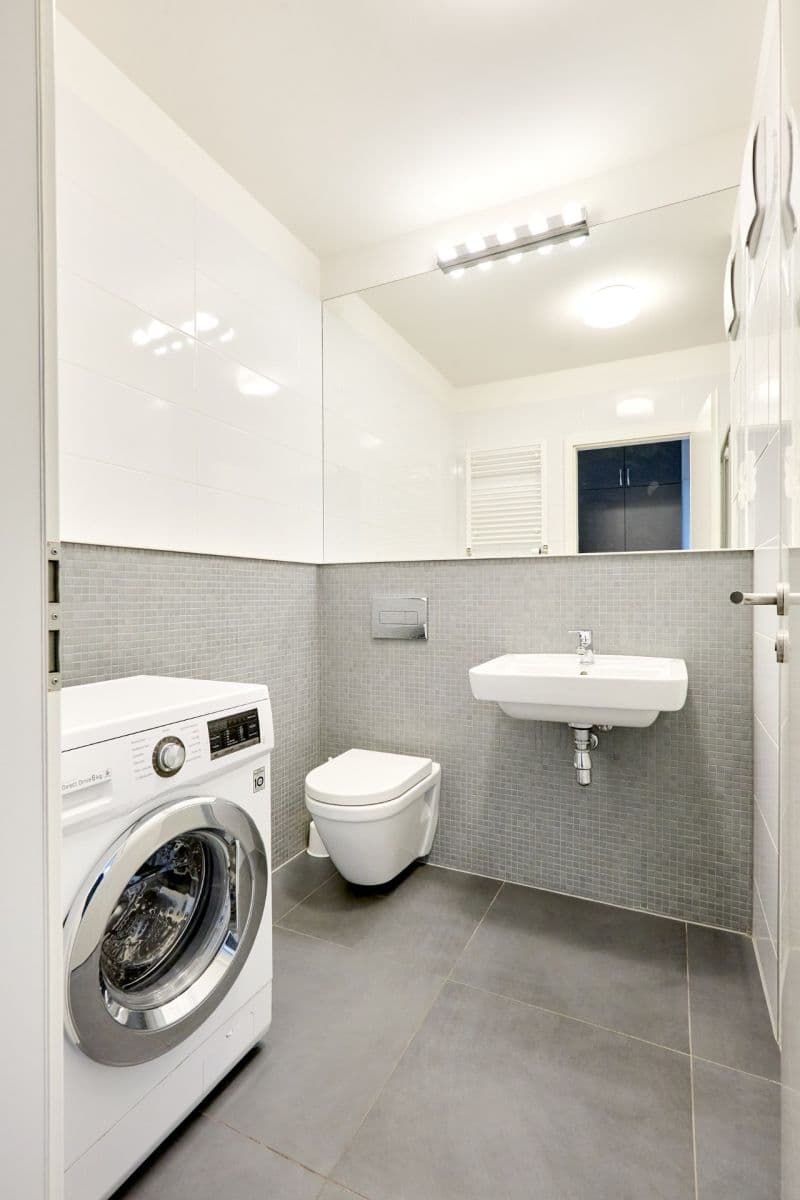 Pronájem bytu 2+kk 41 m², Novovysočanská, Praha, Praha Pronájem bytu 2+kk 41 m², Novovysočanská, Praha, Praha