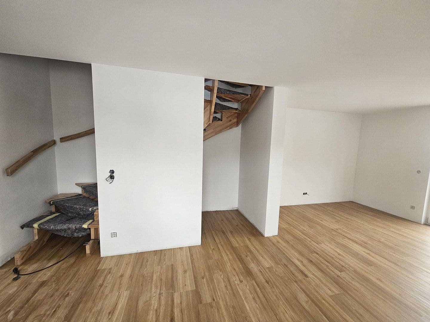 Pronájem bytu 4+1 93 m², Nürnberg, Bavorsko Pronájem bytu 4+1 93 m², Nürnberg, Bavorsko