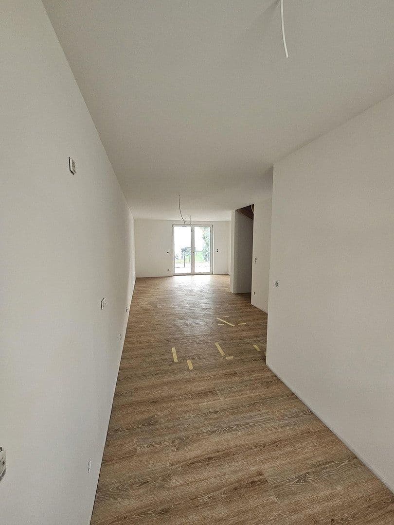 Pronájem bytu 4+1 93 m², Nürnberg, Bavorsko Pronájem bytu 4+1 93 m², Nürnberg, Bavorsko