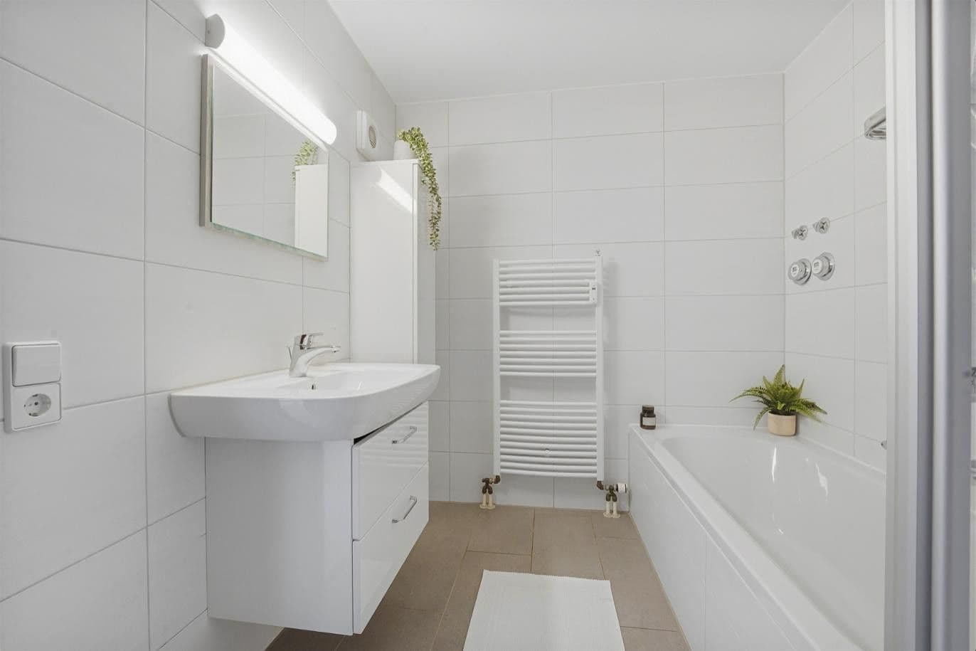 Pronájem bytu 2+kk 64 m², Esslinger Str. 31, Ostfildern, Bádensko-Württembersko Pronájem bytu 2+kk 64 m², Esslinger Str. 31, Ostfildern, Bádensko-Württembersko