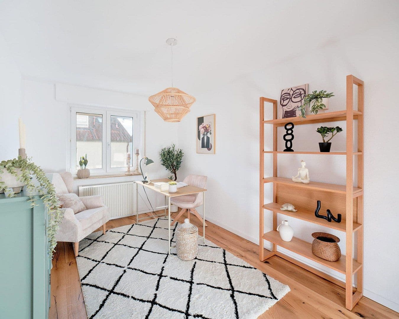Prodej domu 126 m², pozemek 244 m², Bovenden, Dolní Sasko Prodej domu 126 m², pozemek 244 m², Bovenden, Dolní Sasko