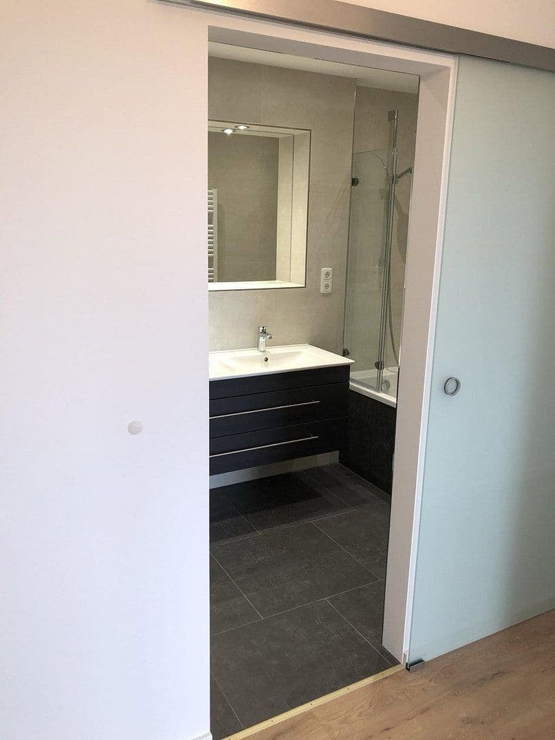 Prodej bytu 3+1 84 m², Markt Schwaben, Bavorsko Prodej bytu 3+1 84 m², Markt Schwaben, Bavorsko