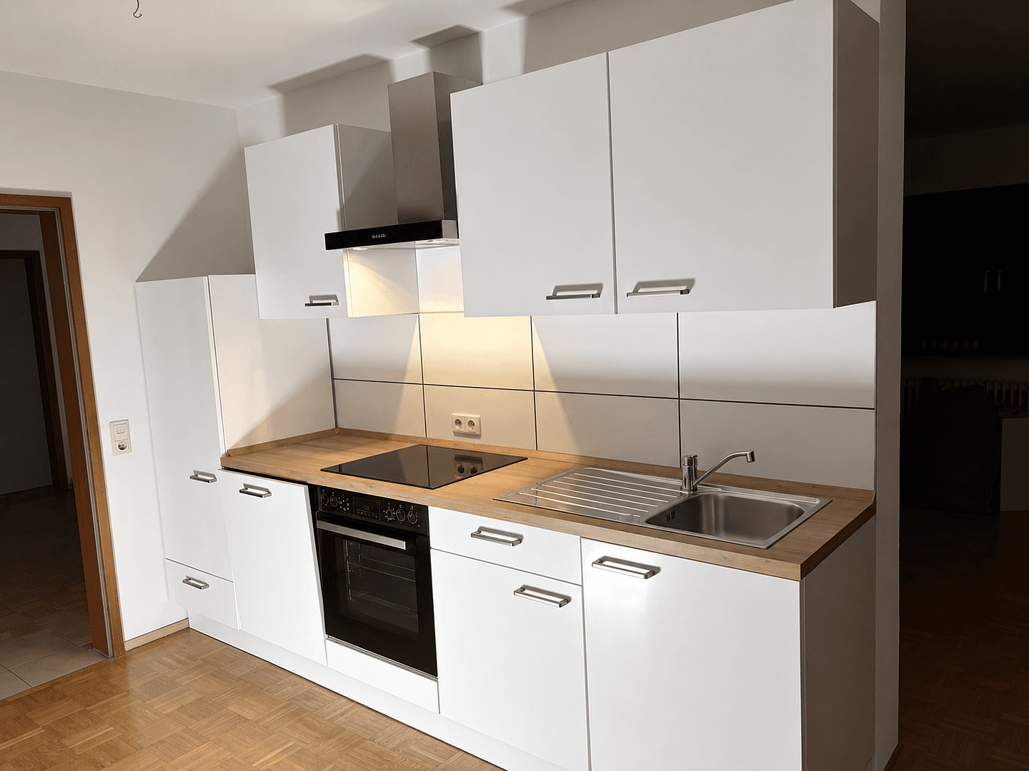 Pronájem bytu 3+1 96 m², Im Merkelgrund 5, Brühl, Bádensko-Württembersko Pronájem bytu 3+1 96 m², Im Merkelgrund 5, Brühl, Bádensko-Württembersko