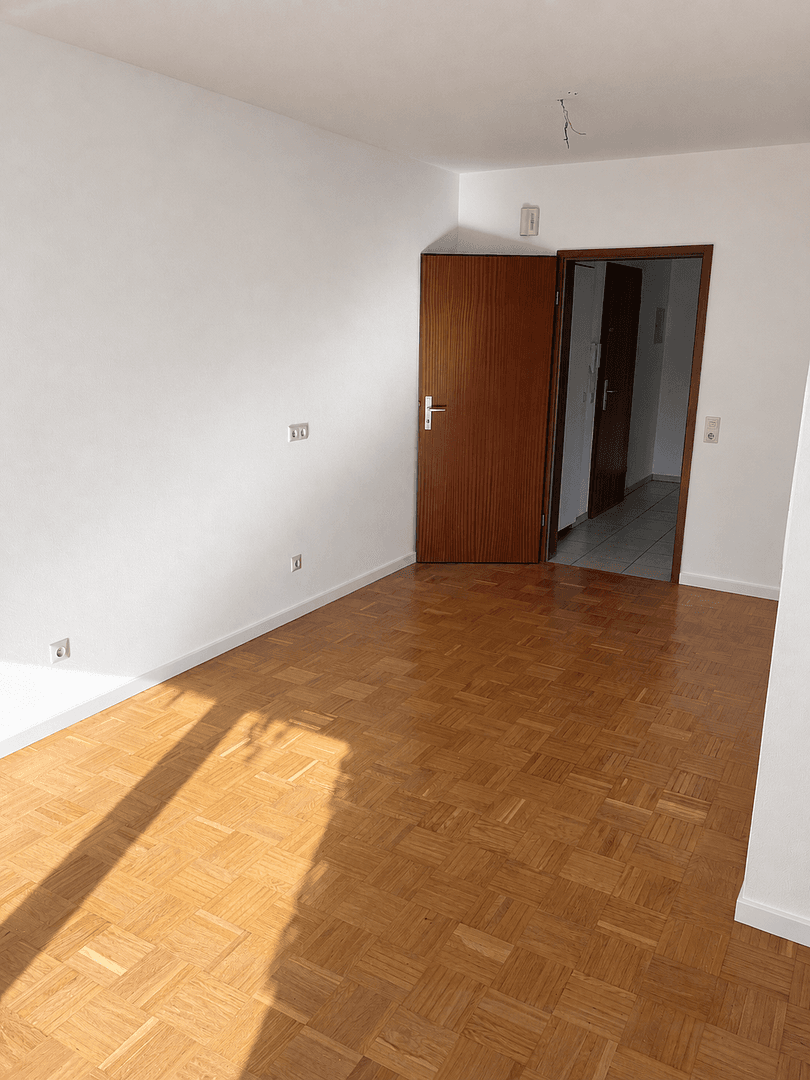 Pronájem bytu 3+1 96 m², Im Merkelgrund 5, Brühl, Bádensko-Württembersko Pronájem bytu 3+1 96 m², Im Merkelgrund 5, Brühl, Bádensko-Württembersko