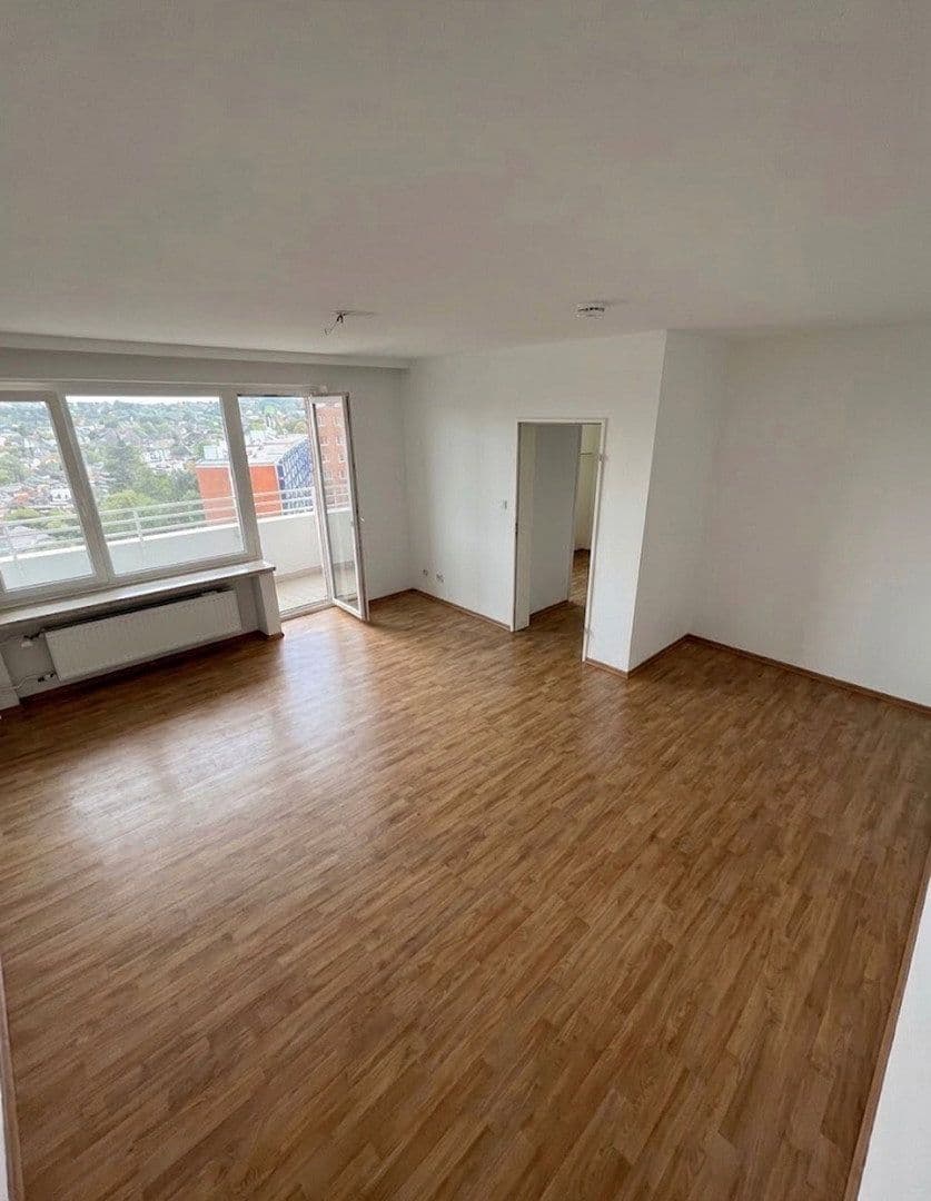 Pronájem bytu 1+1 40 m², Elmshorn, Šlesvicko-Holštýnsko Pronájem bytu 1+1 40 m², Elmshorn, Šlesvicko-Holštýnsko