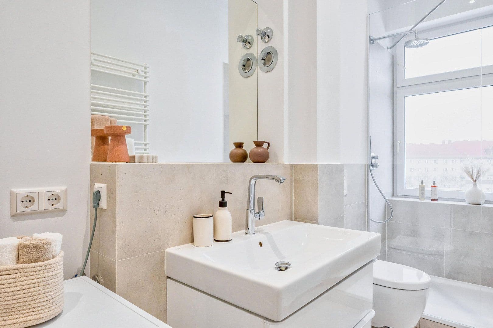 Pronájem bytu 2+1 45 m², Marktstraße 8, Berlin, Berlín Pronájem bytu 2+1 45 m², Marktstraße 8, Berlin, Berlín