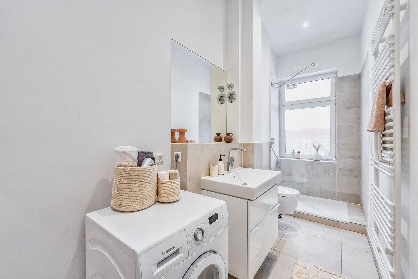 Pronájem bytu 2+1 45 m², Marktstraße 8, Berlin, Berlín Pronájem bytu 2+1 45 m², Marktstraße 8, Berlin, Berlín