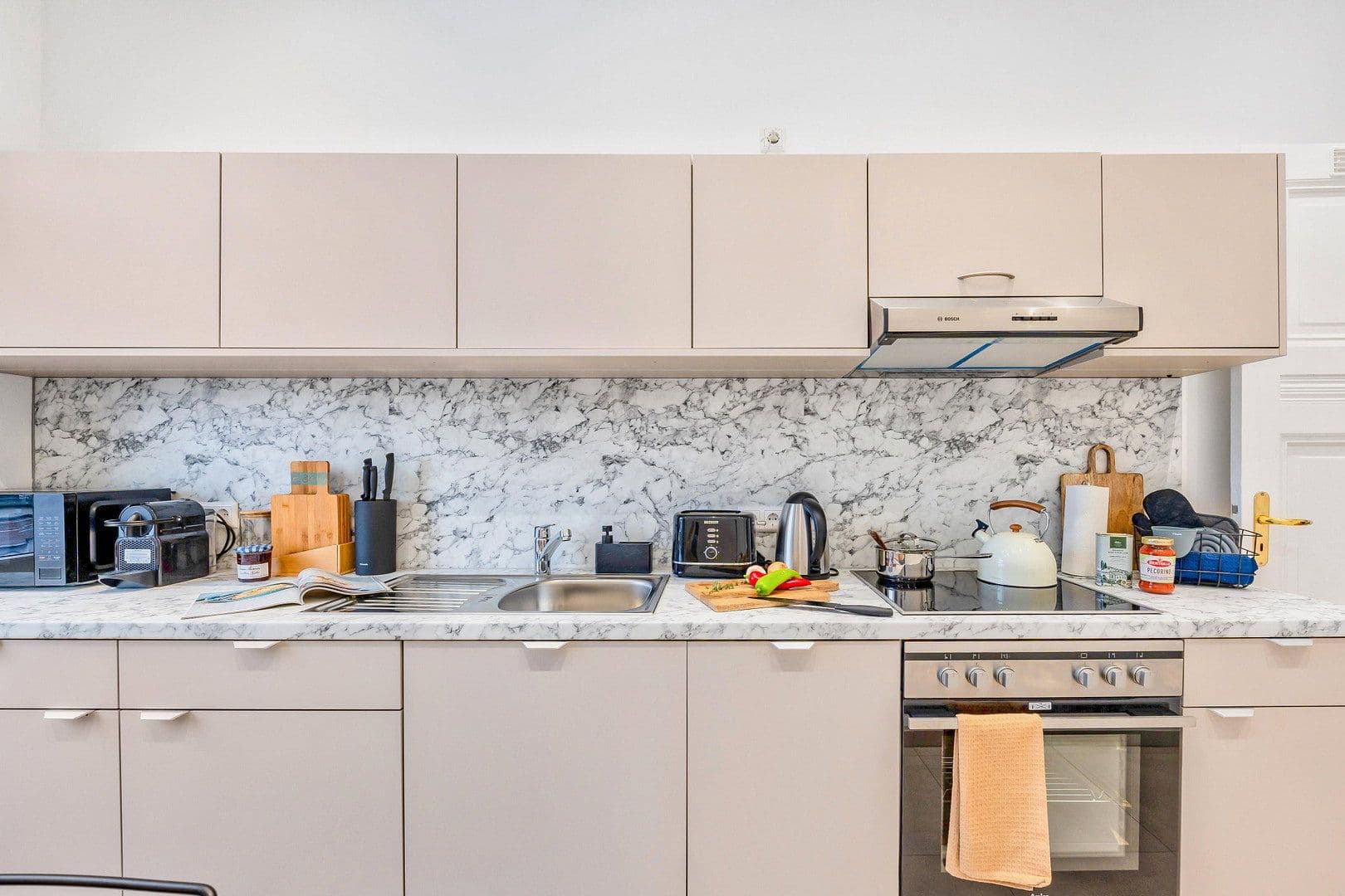 Pronájem bytu 2+1 45 m², Marktstraße 8, Berlin, Berlín Pronájem bytu 2+1 45 m², Marktstraße 8, Berlin, Berlín