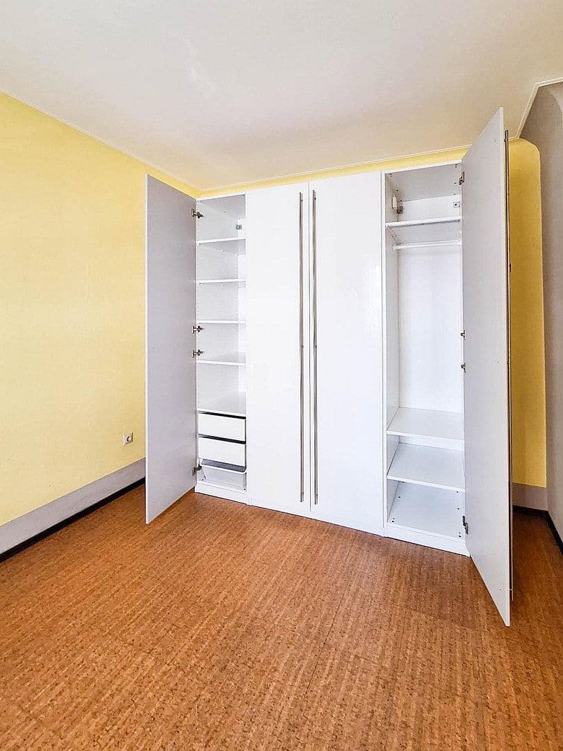Pronájem bytu 3+1 61 m², Rieslingstraße 4, Esslingen am Neckar, Bádensko-Württembersko Pronájem bytu 3+1 61 m², Rieslingstraße 4, Esslingen am Neckar, Bádensko-Württembersko