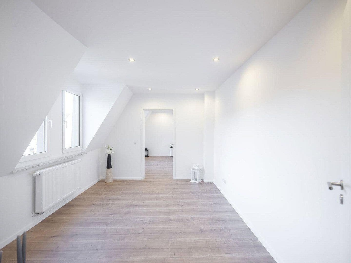 Pronájem bytu 4+1 104 m², Leopoldstrasse 8, Nürnberg, Bavorsko Pronájem bytu 4+1 104 m², Leopoldstrasse 8, Nürnberg, Bavorsko
