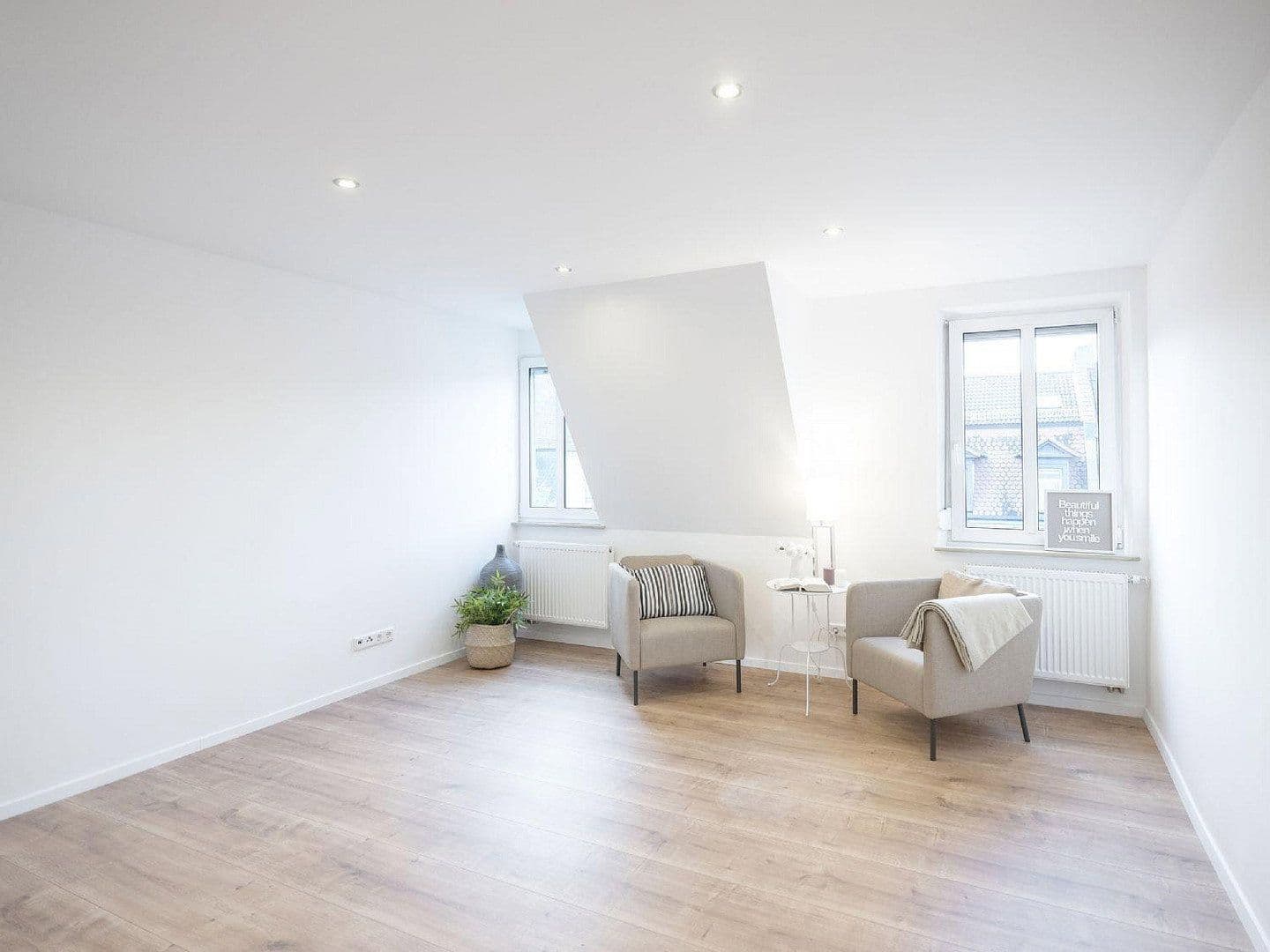 Pronájem bytu 4+1 104 m², Leopoldstrasse 8, Nürnberg, Bavorsko Pronájem bytu 4+1 104 m², Leopoldstrasse 8, Nürnberg, Bavorsko