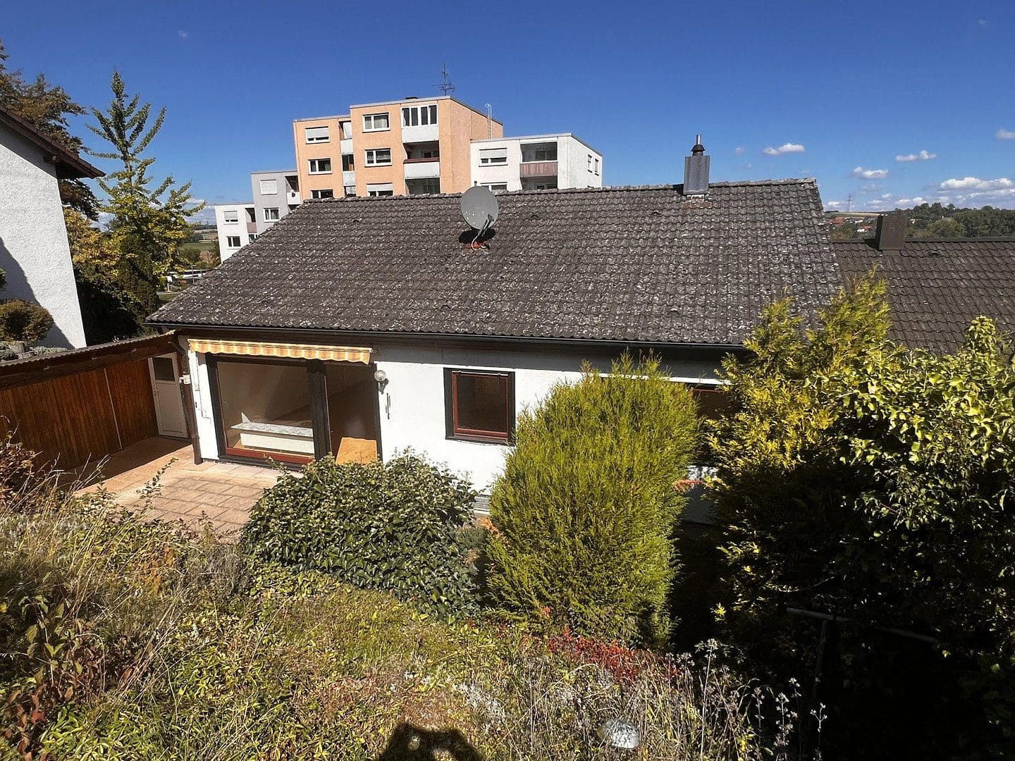Prodej domu 140 m², pozemek 611 m², Neuenstadt am Kocher, Bádensko-Württembersko Prodej domu 140 m², pozemek 611 m², Neuenstadt am Kocher, Bádensko-Württembersko