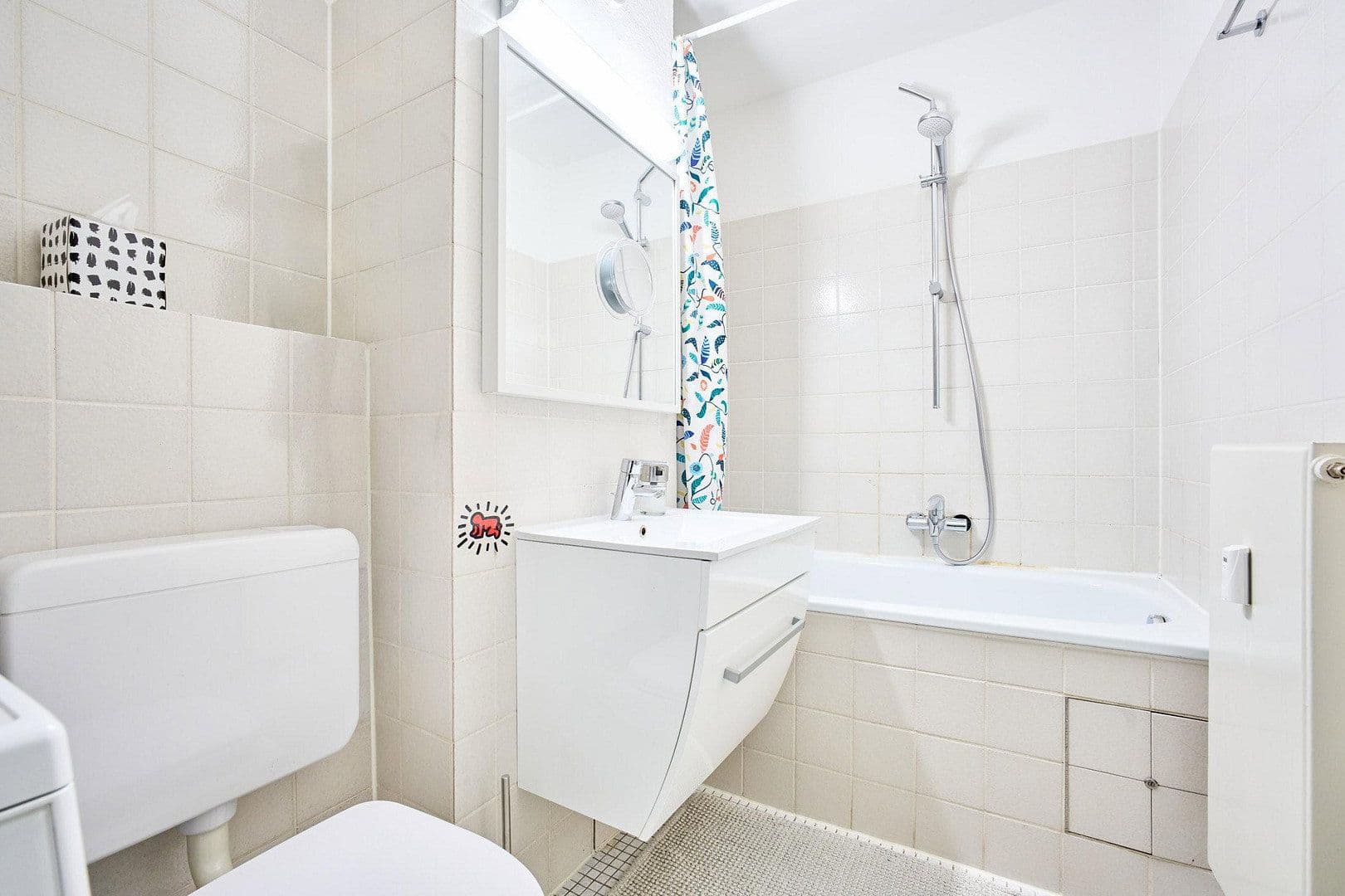 Prodej bytu 3+1 93 m², Düsseldorf, Severní Porýní-Vestfálsko Prodej bytu 3+1 93 m², Düsseldorf, Severní Porýní-Vestfálsko