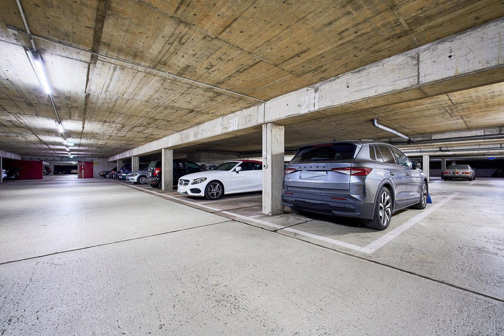 Prodej bytu 3+1 93 m², Düsseldorf, Severní Porýní-Vestfálsko Prodej bytu 3+1 93 m², Düsseldorf, Severní Porýní-Vestfálsko