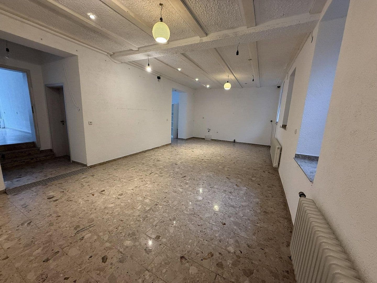 Pronájem kanceláře 85 m², Untere Vorstadt 26, Tuttlingen, Bádensko-Württembersko Pronájem kanceláře 85 m², Untere Vorstadt 26, Tuttlingen, Bádensko-Württembersko
