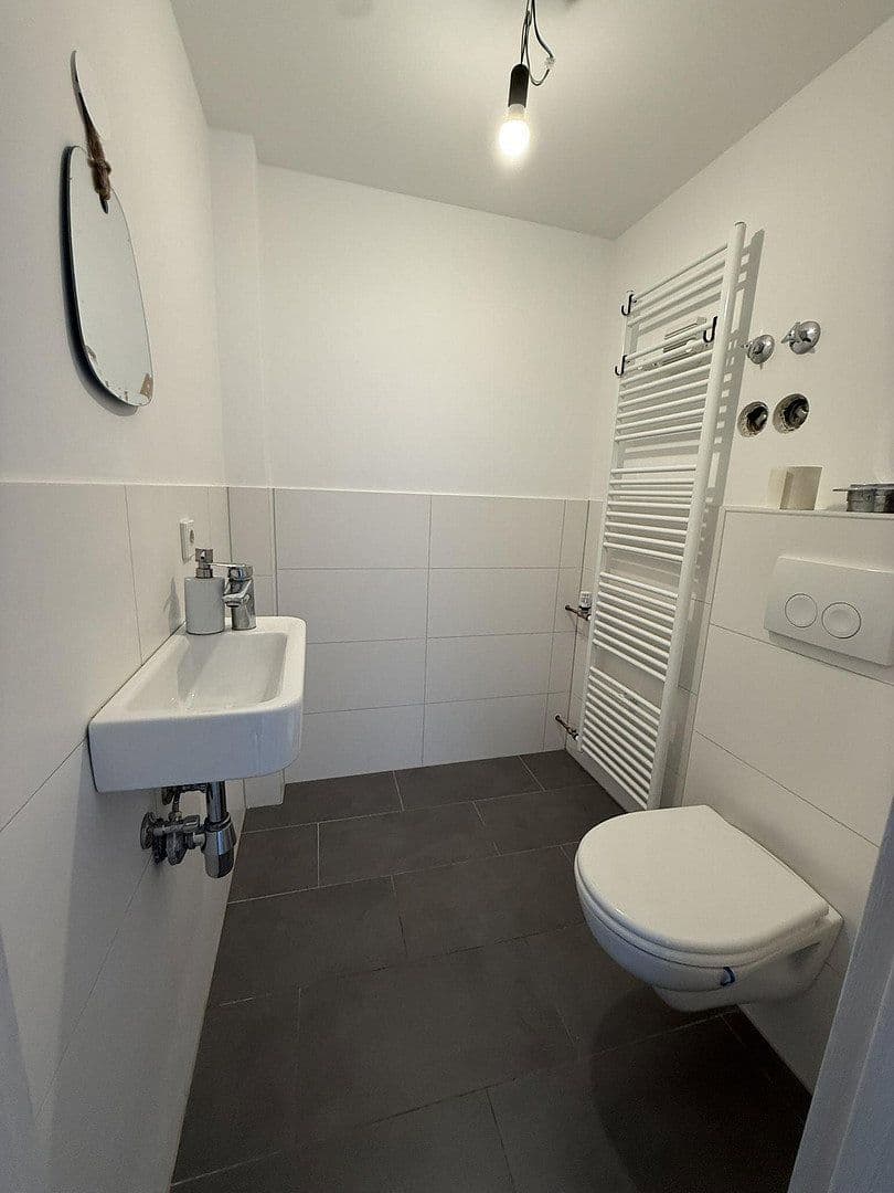 Pronájem kanceláře 85 m², Untere Vorstadt 26, Tuttlingen, Bádensko-Württembersko Pronájem kanceláře 85 m², Untere Vorstadt 26, Tuttlingen, Bádensko-Württembersko