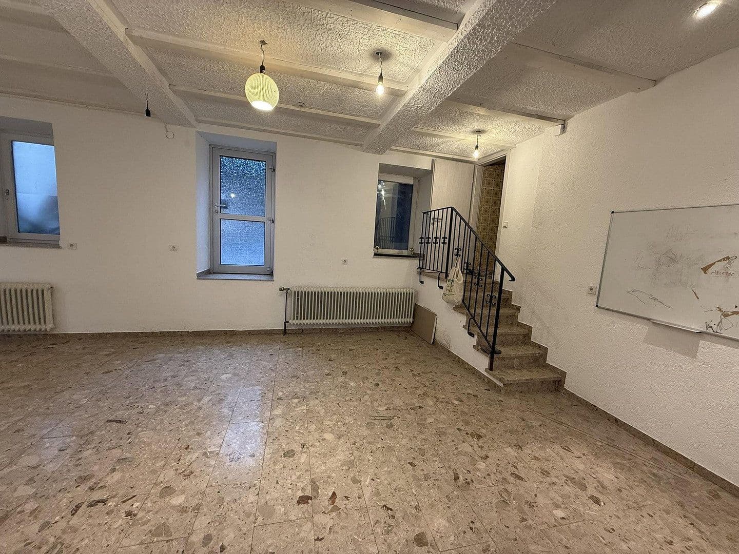 Pronájem kanceláře 85 m², Untere Vorstadt 26, Tuttlingen, Bádensko-Württembersko Pronájem kanceláře 85 m², Untere Vorstadt 26, Tuttlingen, Bádensko-Württembersko