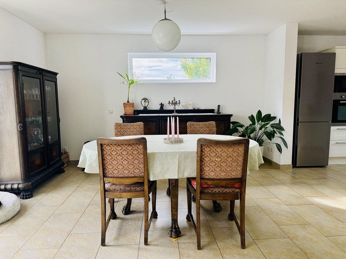 Prodej domu 125 m², pozemek 606 m², Oberschweinbach, Bavorsko Prodej domu 125 m², pozemek 606 m², Oberschweinbach, Bavorsko