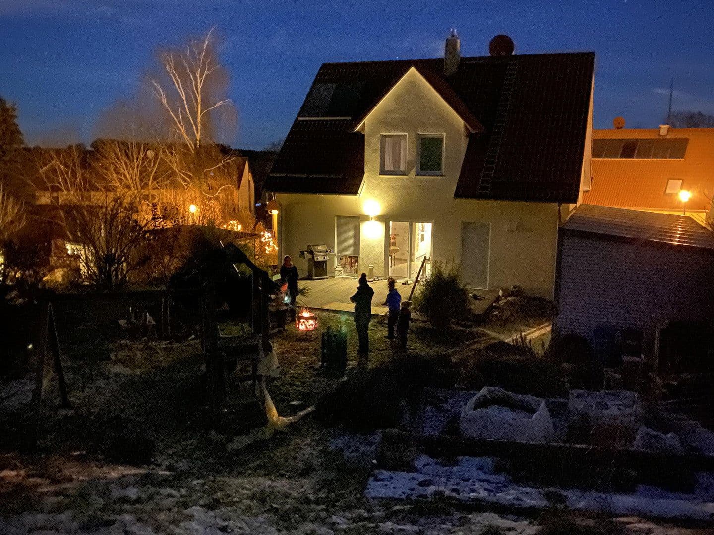 Prodej domu 125 m², pozemek 606 m², Oberschweinbach, Bavorsko Prodej domu 125 m², pozemek 606 m², Oberschweinbach, Bavorsko