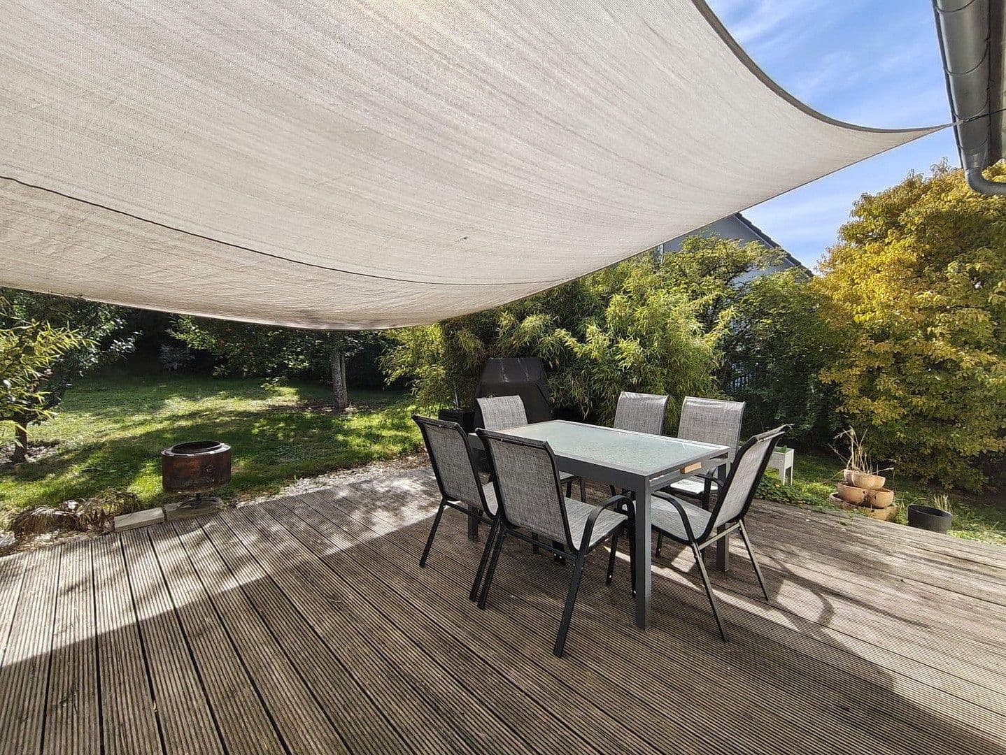 Prodej domu 125 m², pozemek 606 m², Oberschweinbach, Bavorsko Prodej domu 125 m², pozemek 606 m², Oberschweinbach, Bavorsko