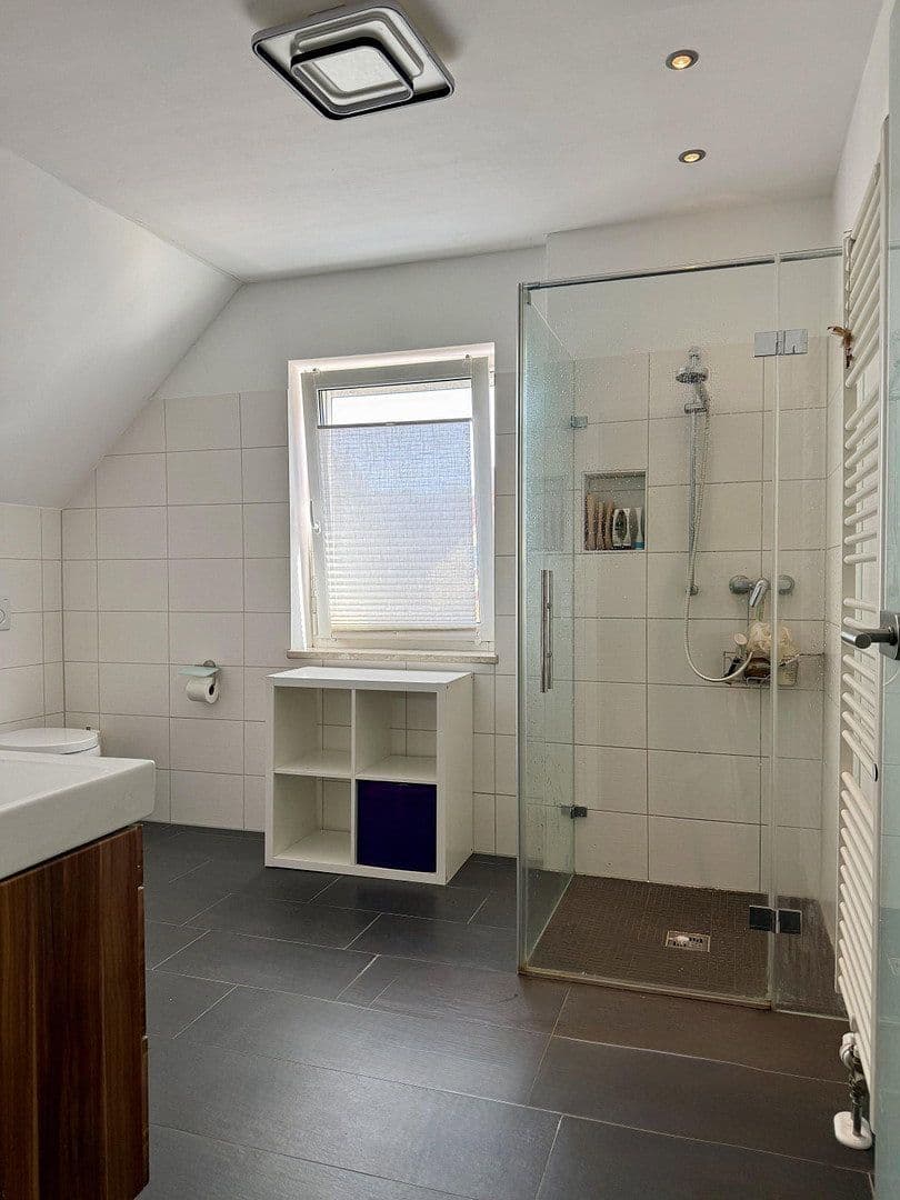 Prodej domu 125 m², pozemek 606 m², Oberschweinbach, Bavorsko Prodej domu 125 m², pozemek 606 m², Oberschweinbach, Bavorsko
