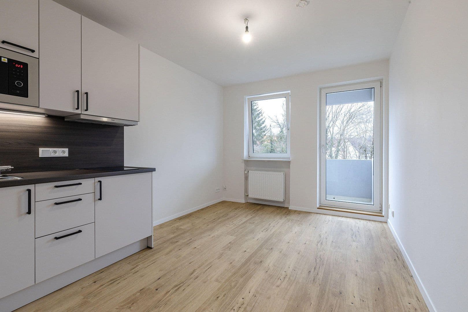 Pronájem bytu 1+1 18 m², Sachranger Str. 5, München, Bavorsko Pronájem bytu 1+1 18 m², Sachranger Str. 5, München, Bavorsko