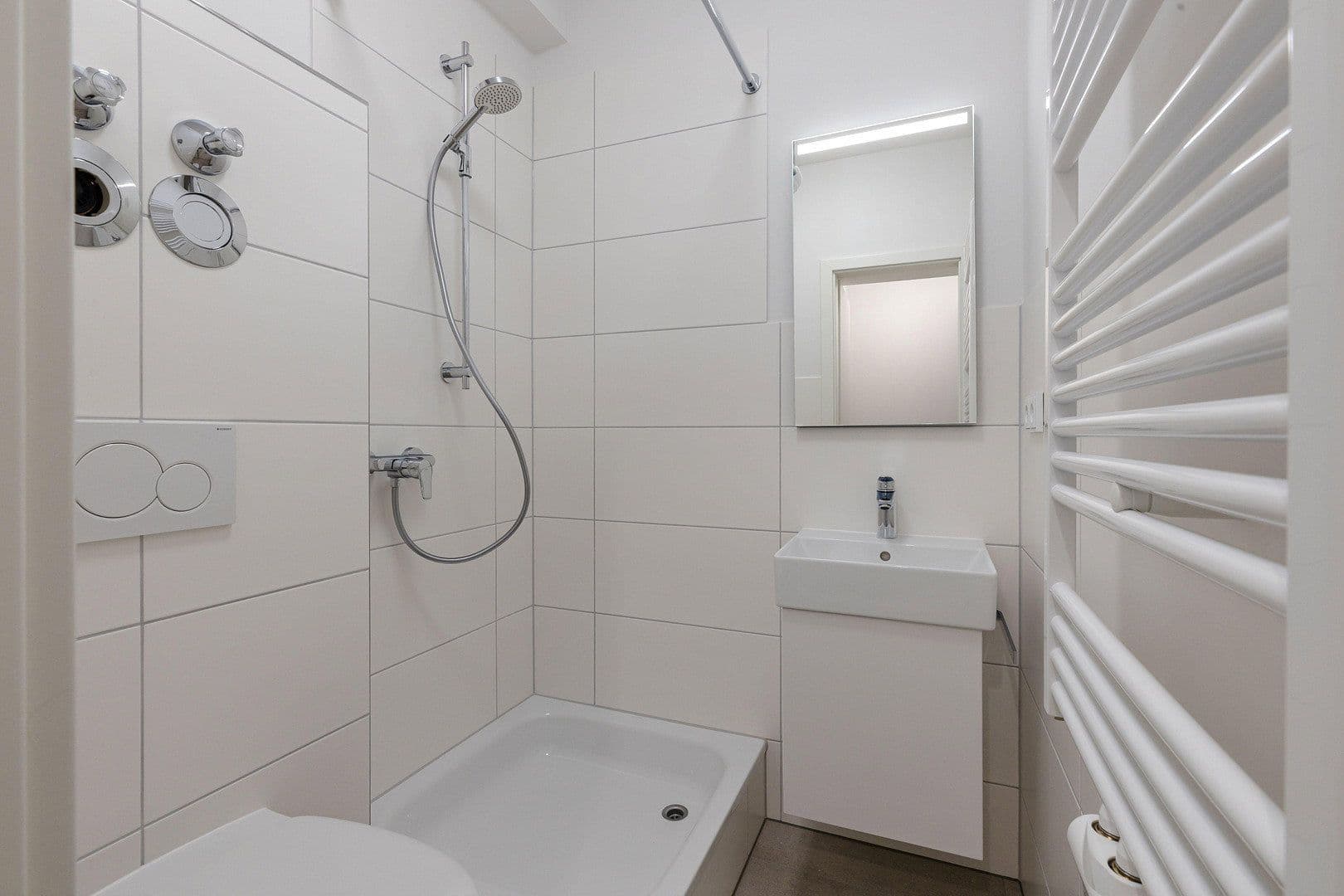 Pronájem bytu 1+1 18 m², Sachranger Str. 5, München, Bavorsko Pronájem bytu 1+1 18 m², Sachranger Str. 5, München, Bavorsko