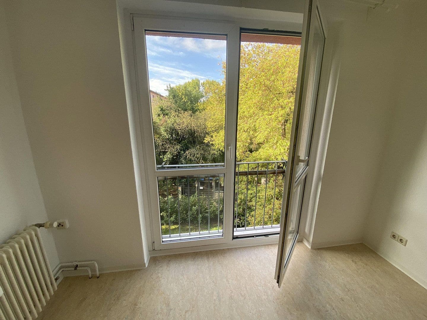 Prodej bytu 2+1 48 m², Storkower Str. 88, Berlin, Berlín Prodej bytu 2+1 48 m², Storkower Str. 88, Berlin, Berlín