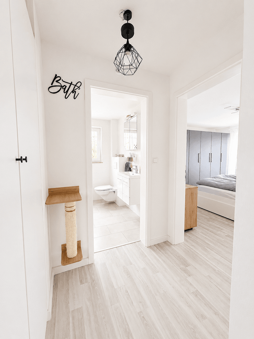 Prodej domu 120 m², pozemek 419 m², Weinstr. 47, Oberderdingen, Bádensko-Württembersko Prodej domu 120 m², pozemek 419 m², Weinstr. 47, Oberderdingen, Bádensko-Württembersko