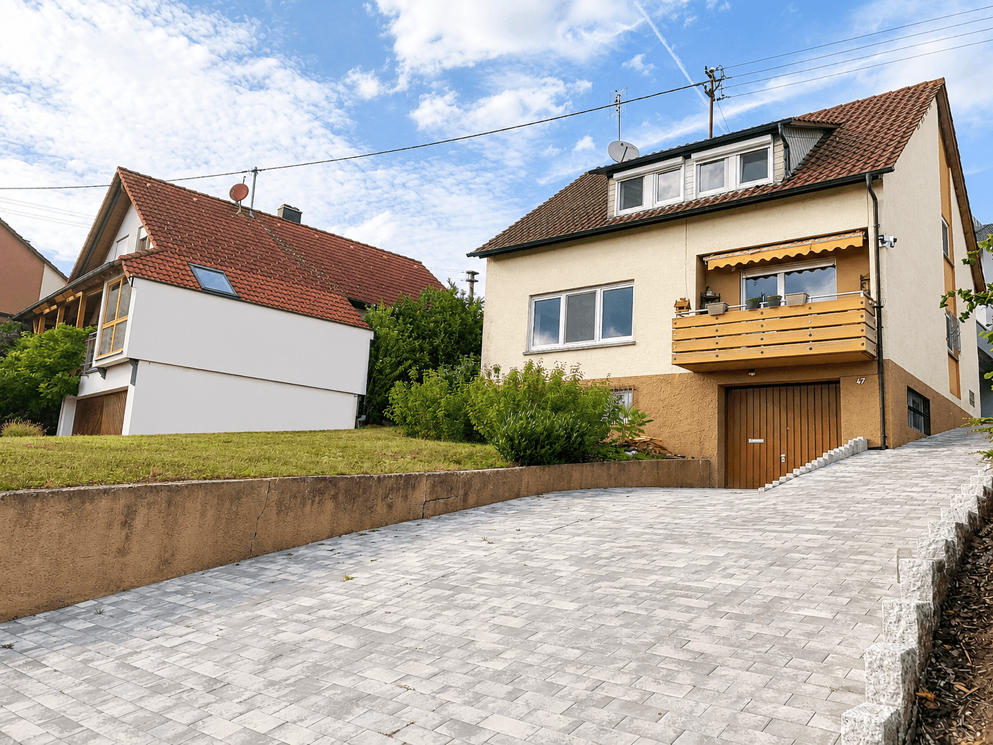 Prodej domu 120 m², pozemek 419 m², Weinstr. 47, Oberderdingen, Bádensko-Württembersko Prodej domu 120 m², pozemek 419 m², Weinstr. 47, Oberderdingen, Bádensko-Württembersko