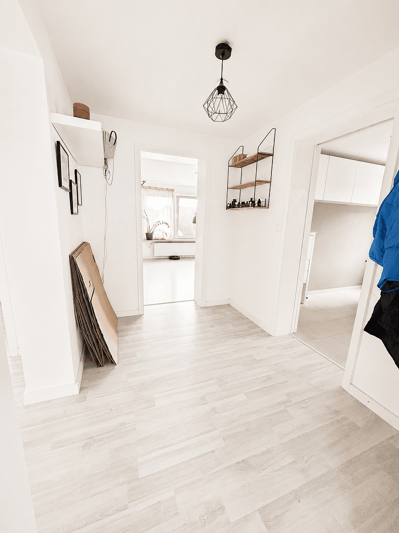 Prodej domu 120 m², pozemek 419 m², Weinstr. 47, Oberderdingen, Bádensko-Württembersko Prodej domu 120 m², pozemek 419 m², Weinstr. 47, Oberderdingen, Bádensko-Württembersko