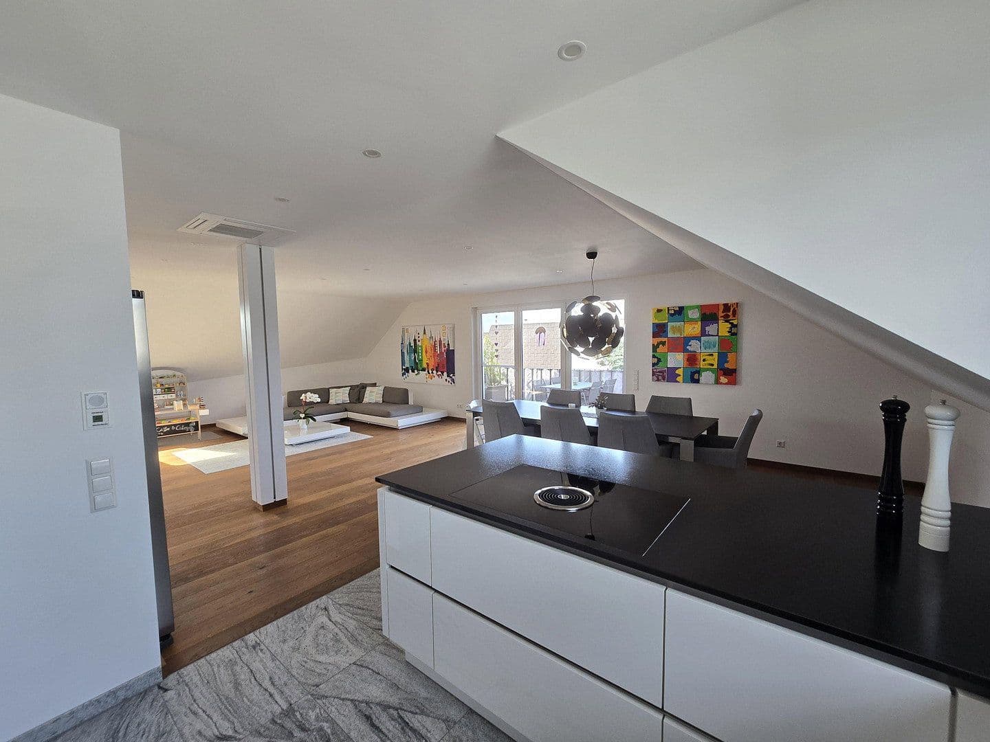 Prodej bytu 4+1 126 m², Eggenstein-Leopoldshafen, Bádensko-Württembersko Prodej bytu 4+1 126 m², Eggenstein-Leopoldshafen, Bádensko-Württembersko