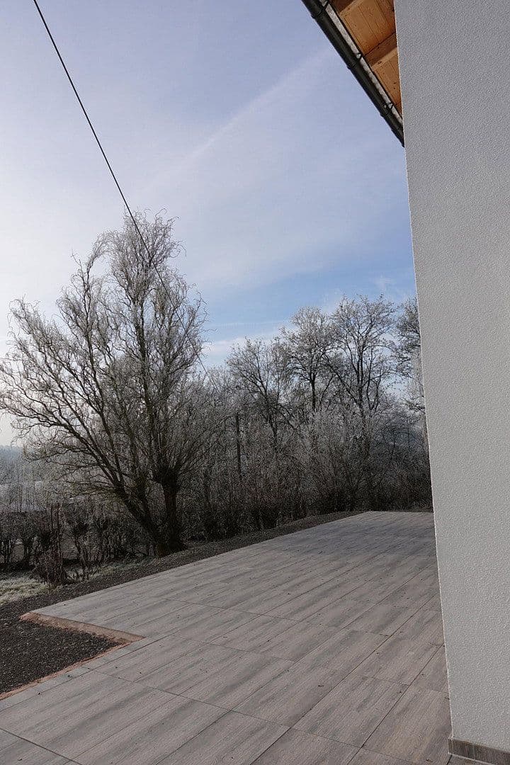 Prodej domu 180 m², pozemek 39.000 m², Buchen (Odenwald), Bádensko-Württembersko Prodej domu 180 m², pozemek 39.000 m², Buchen (Odenwald), Bádensko-Württembersko