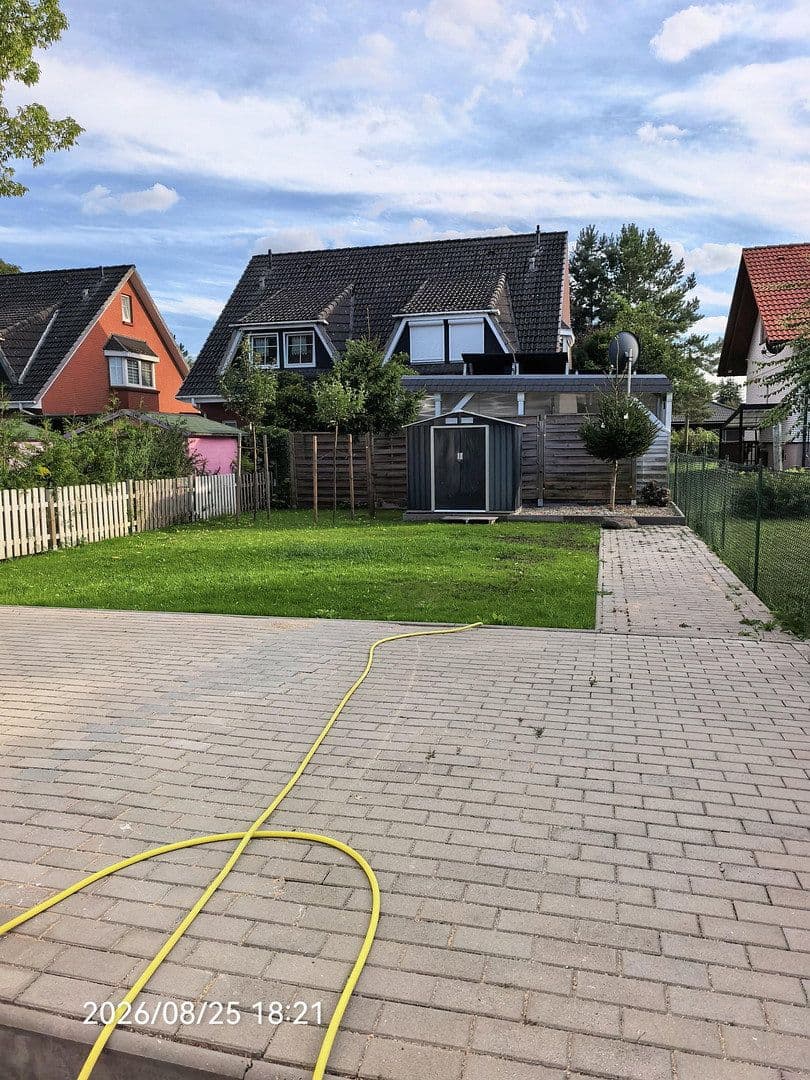 Pronájem domu 100 m², pozemek 300 m², Brieselang, Braniborsko Pronájem domu 100 m², pozemek 300 m², Brieselang, Braniborsko