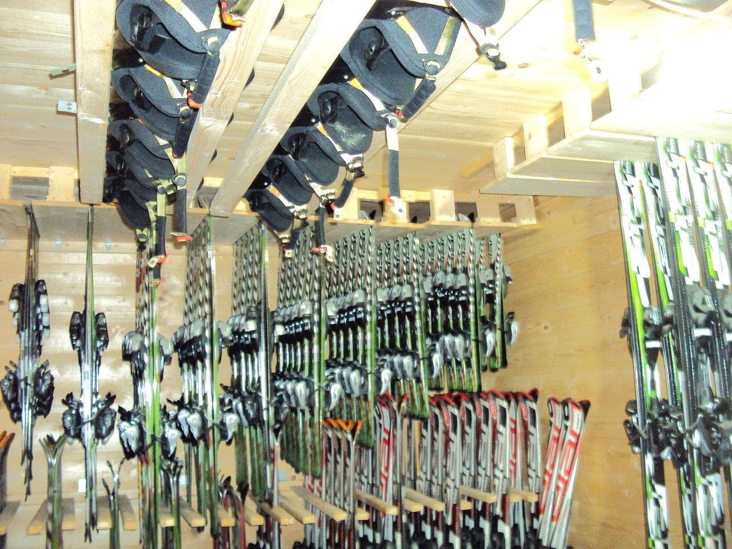Prodej nebytového prostoru 1.650 m², Braunlage, Dolní Sasko Prodej nebytového prostoru 1.650 m², Braunlage, Dolní Sasko