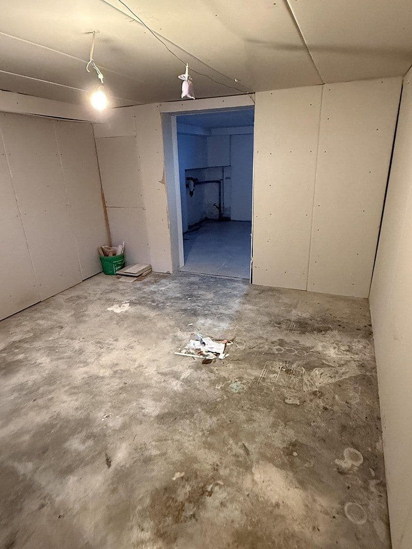 Prodej domu 110 m², pozemek 580 m², Danzinerstraße 8, Heitersheim, Bádensko-Württembersko Prodej domu 110 m², pozemek 580 m², Danzinerstraße 8, Heitersheim, Bádensko-Württembersko