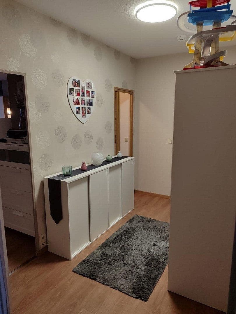 Pronájem bytu 3+kk 78 m², Guts-Muths-Platz 10, Sömmerda, Durynsko Pronájem bytu 3+kk 78 m², Guts-Muths-Platz 10, Sömmerda, Durynsko