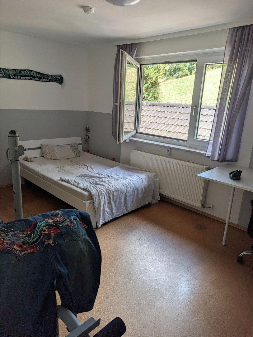 Prodej domu 185 m², pozemek 500 m², Bärsbacher Weg 19, Weinheim, Bádensko-Württembersko Prodej domu 185 m², pozemek 500 m², Bärsbacher Weg 19, Weinheim, Bádensko-Württembersko