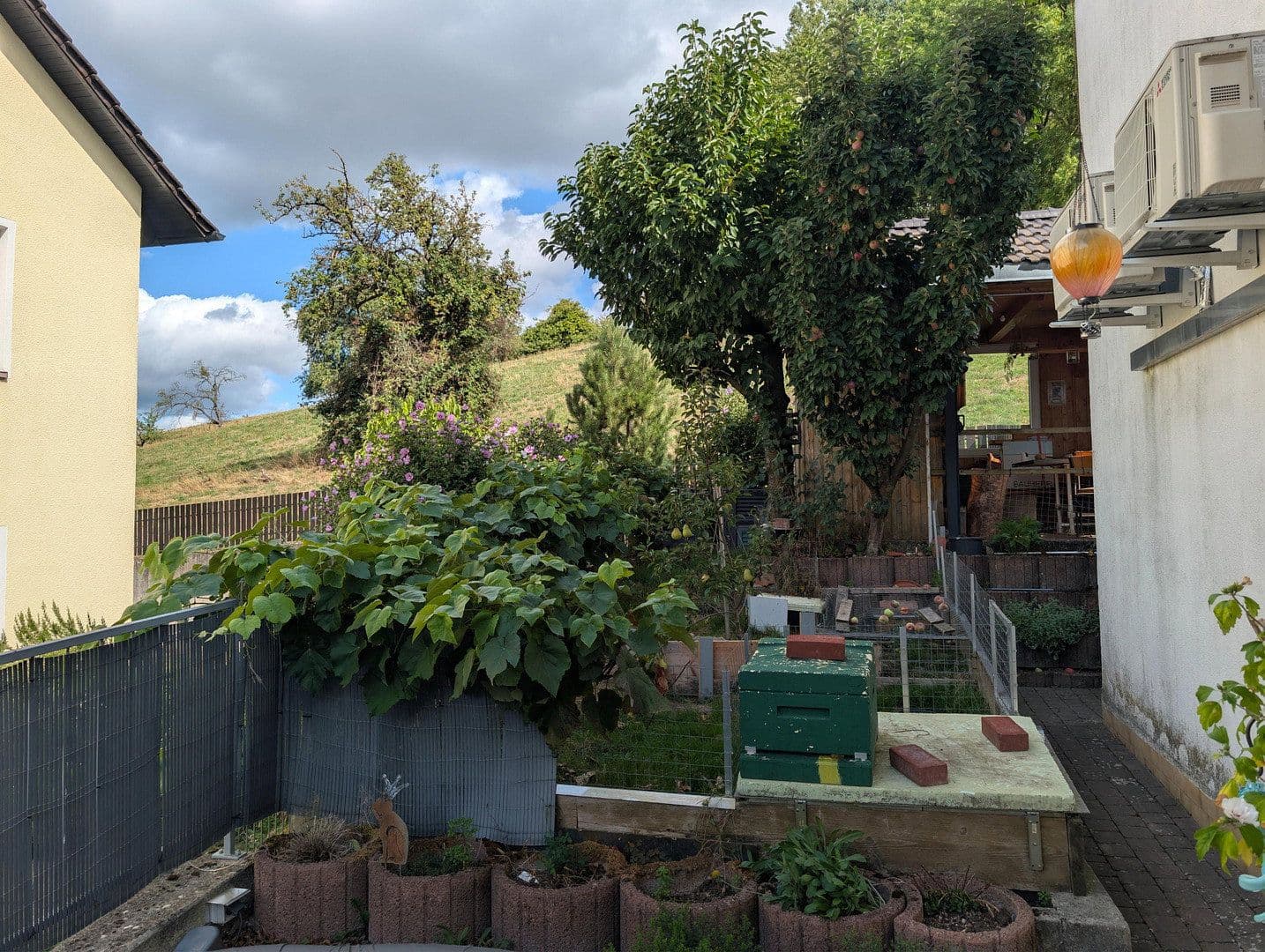 Prodej domu 185 m², pozemek 500 m², Bärsbacher Weg 19, Weinheim, Bádensko-Württembersko Prodej domu 185 m², pozemek 500 m², Bärsbacher Weg 19, Weinheim, Bádensko-Württembersko