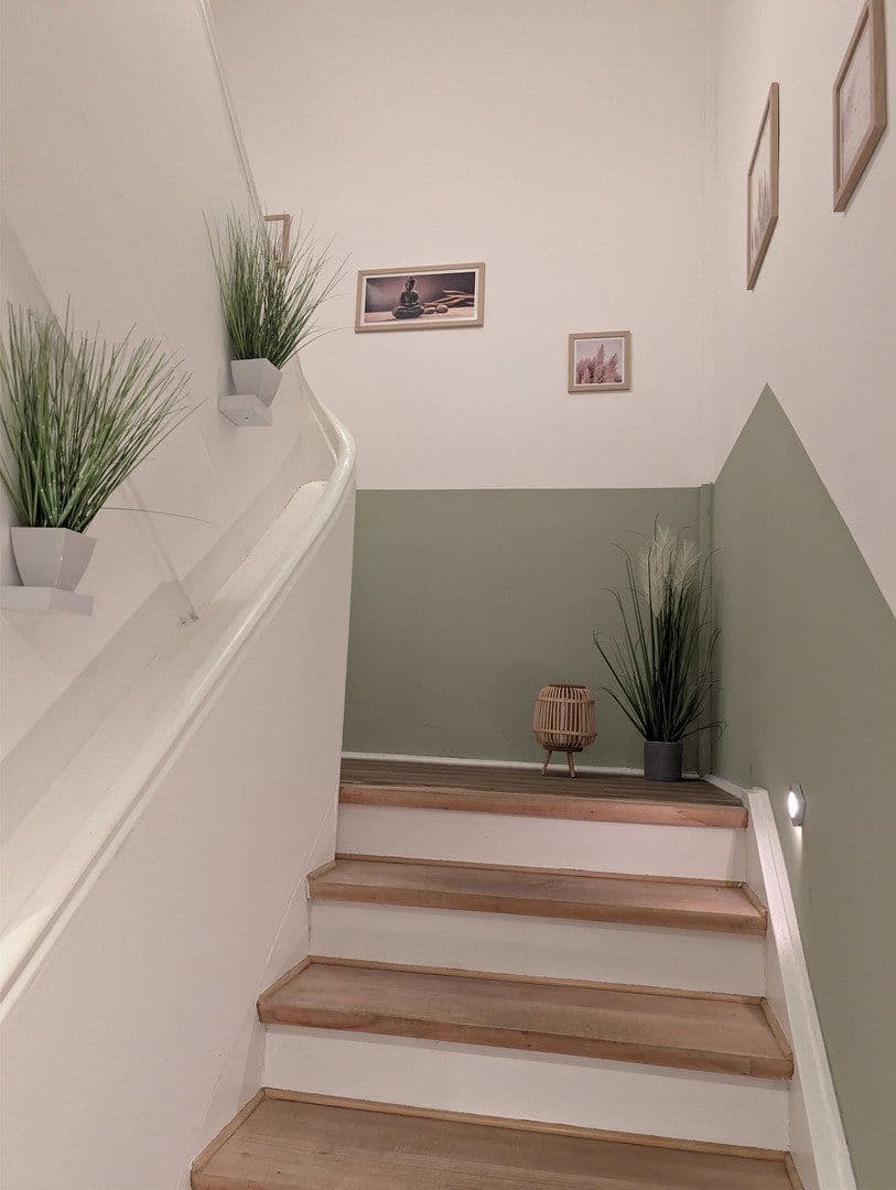 Prodej domu 185 m², pozemek 500 m², Bärsbacher Weg 19, Weinheim, Bádensko-Württembersko Prodej domu 185 m², pozemek 500 m², Bärsbacher Weg 19, Weinheim, Bádensko-Württembersko