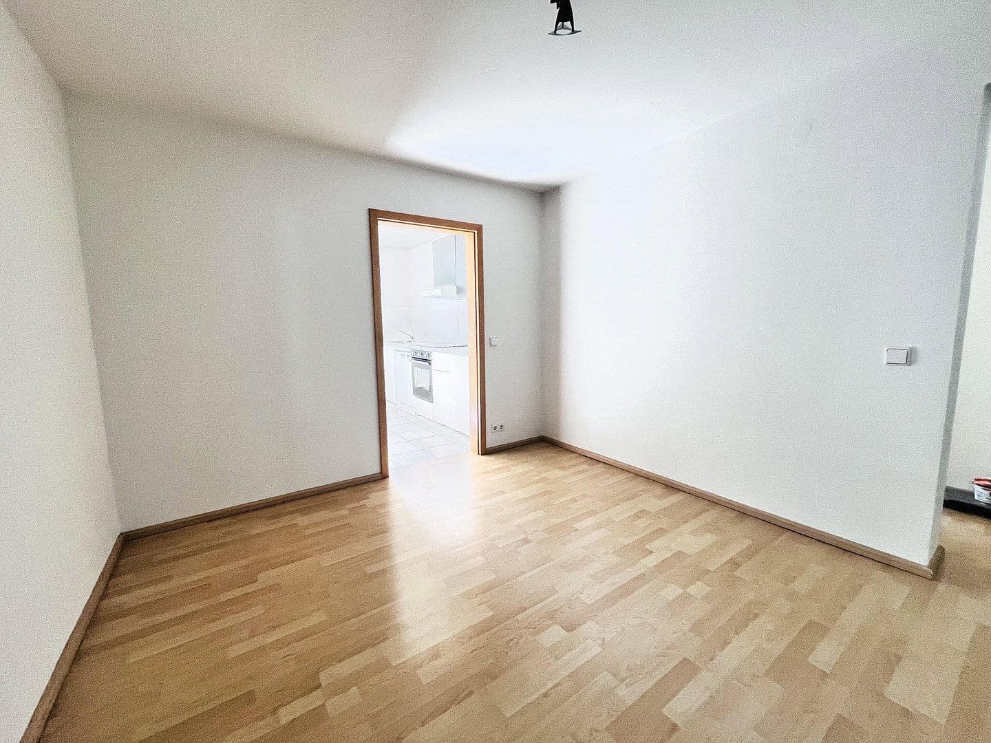 Pronájem bytu 3+1 73 m², Karlsruhe, Bádensko-Württembersko Pronájem bytu 3+1 73 m², Karlsruhe, Bádensko-Württembersko