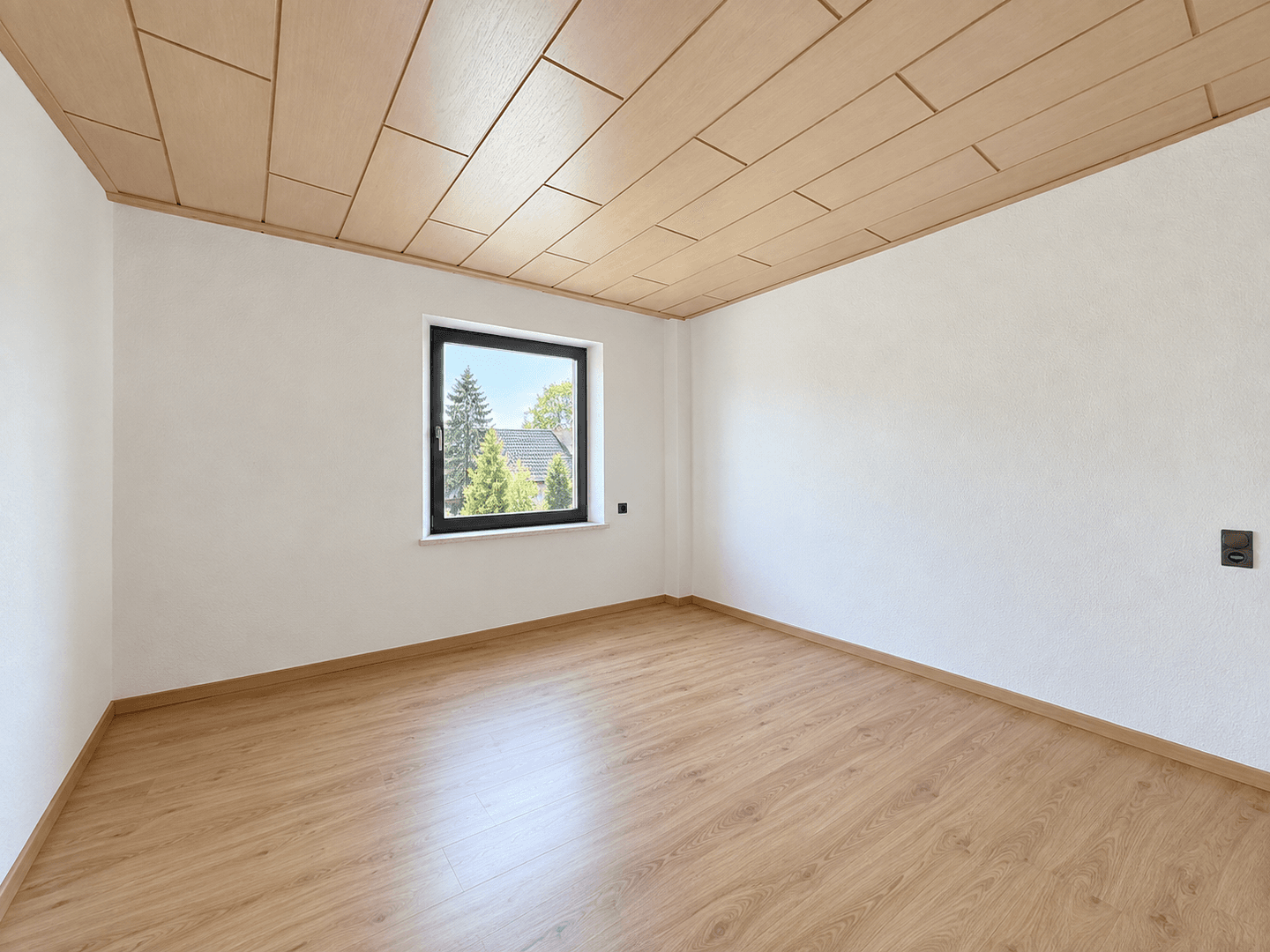 Prodej bytu 4+1 97 m², Bochum, Severní Porýní-Vestfálsko Prodej bytu 4+1 97 m², Bochum, Severní Porýní-Vestfálsko