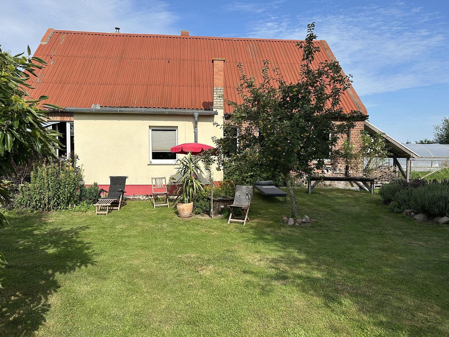 Prodej domu 118 m², pozemek 6.399 m², Spantekow, Mecklenburg-Vorpommern Prodej domu 118 m², pozemek 6.399 m², Spantekow, Mecklenburg-Vorpommern