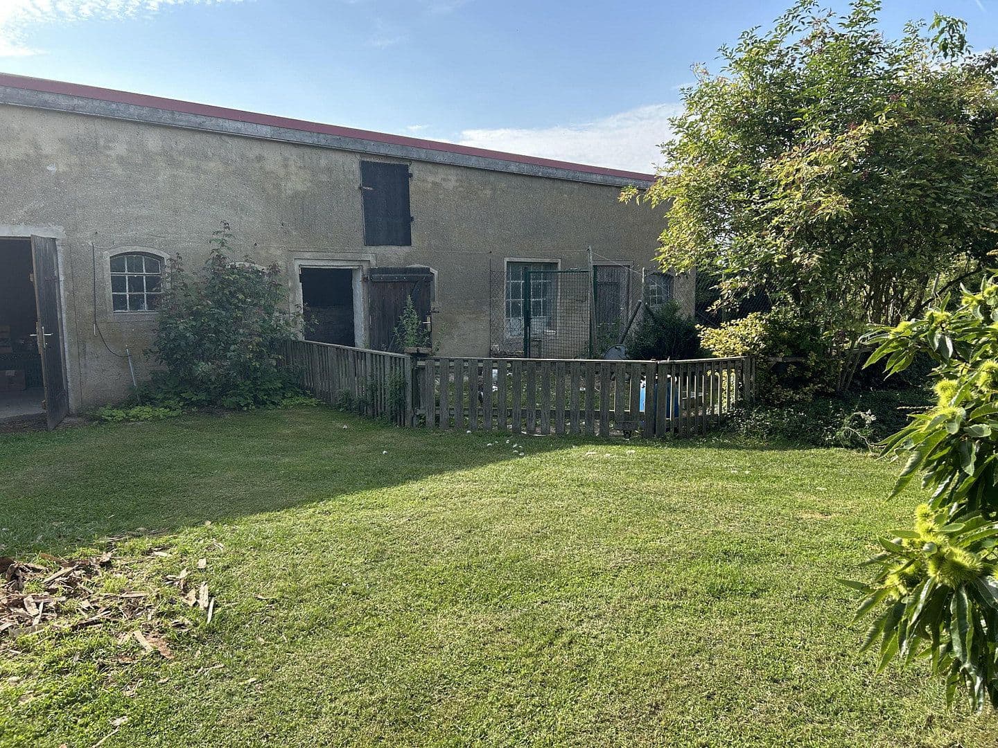 Prodej domu 118 m², pozemek 6.399 m², Spantekow, Mecklenburg-Vorpommern Prodej domu 118 m², pozemek 6.399 m², Spantekow, Mecklenburg-Vorpommern
