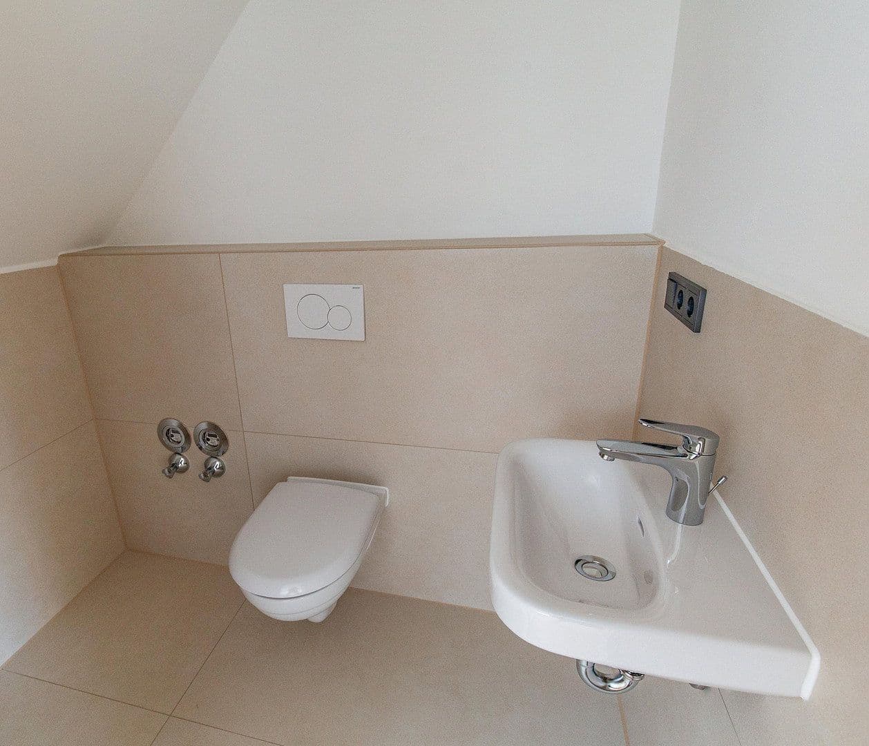 Prodej bytu 2+1 62 m², Augsburg, Bavorsko Prodej bytu 2+1 62 m², Augsburg, Bavorsko