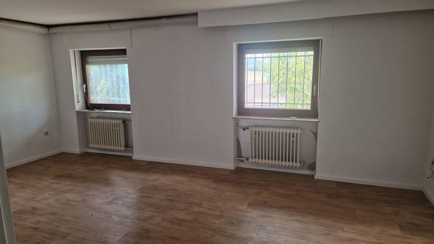 Prodej domu 240 m², pozemek 4.480 m², St. Laurentiusweg 20, Oberderdingen, Bádensko-Württembersko Prodej domu 240 m², pozemek 4.480 m², St. Laurentiusweg 20, Oberderdingen, Bádensko-Württembersko