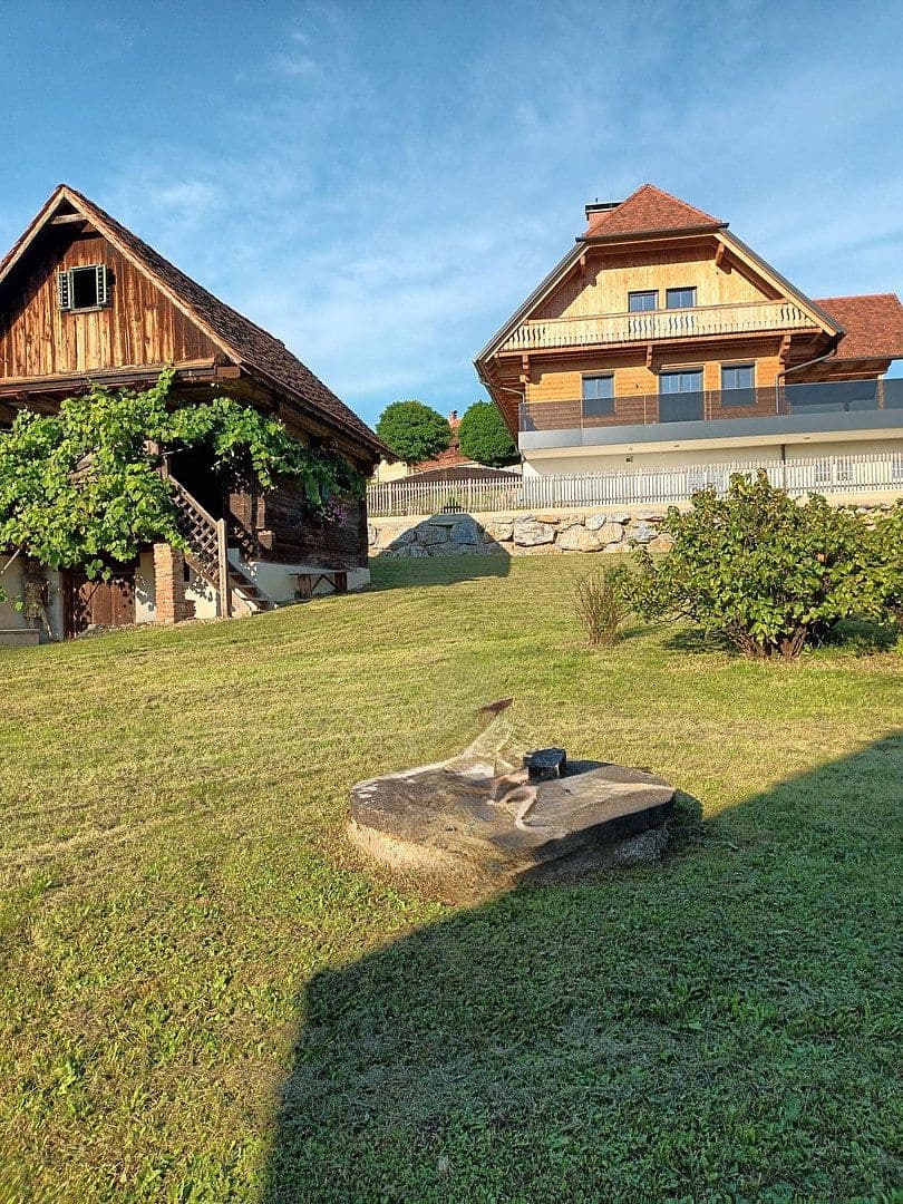Prodej domu 236 m², pozemek 3.900 m², Markt 48, St. Marein bei Graz, Štýrsko Prodej domu 236 m², pozemek 3.900 m², Markt 48, St. Marein bei Graz, Štýrsko