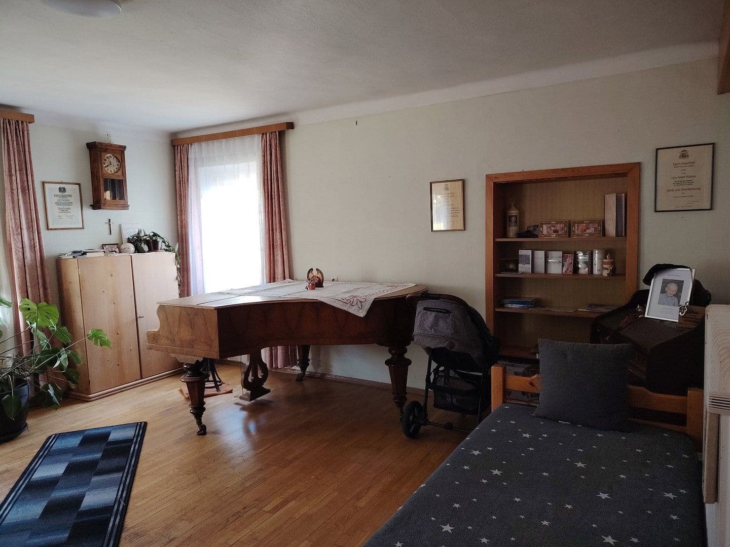 Prodej domu 236 m², pozemek 3.900 m², Markt 48, St. Marein bei Graz, Štýrsko Prodej domu 236 m², pozemek 3.900 m², Markt 48, St. Marein bei Graz, Štýrsko